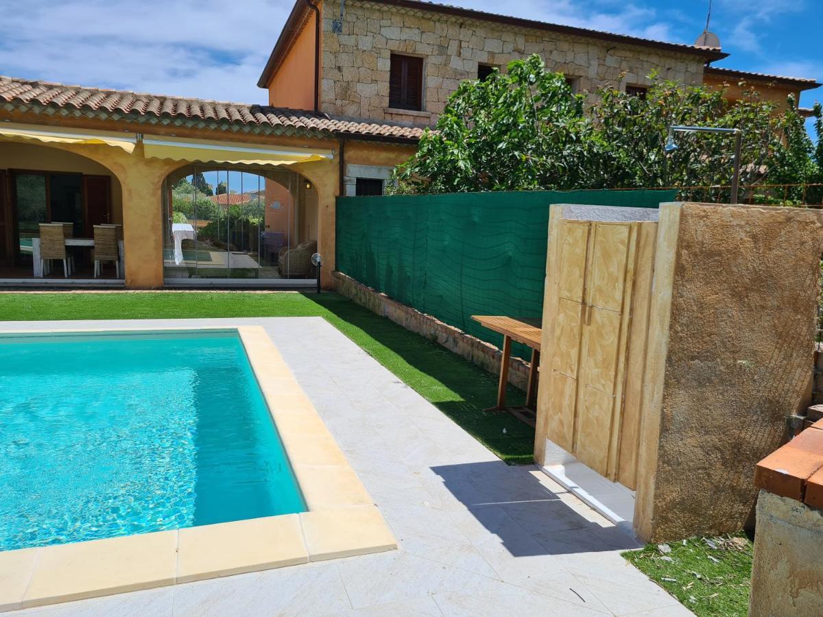 Villa Paola San Teodoro Con Piscina Privata Lu Lioni Dış mekan fotoğraf