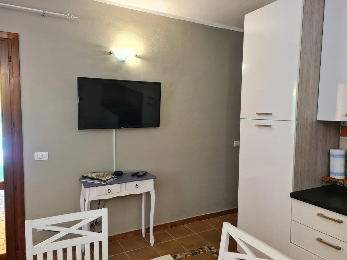 Villa Paola San Teodoro Con Piscina Privata Lu Lioni Dış mekan fotoğraf