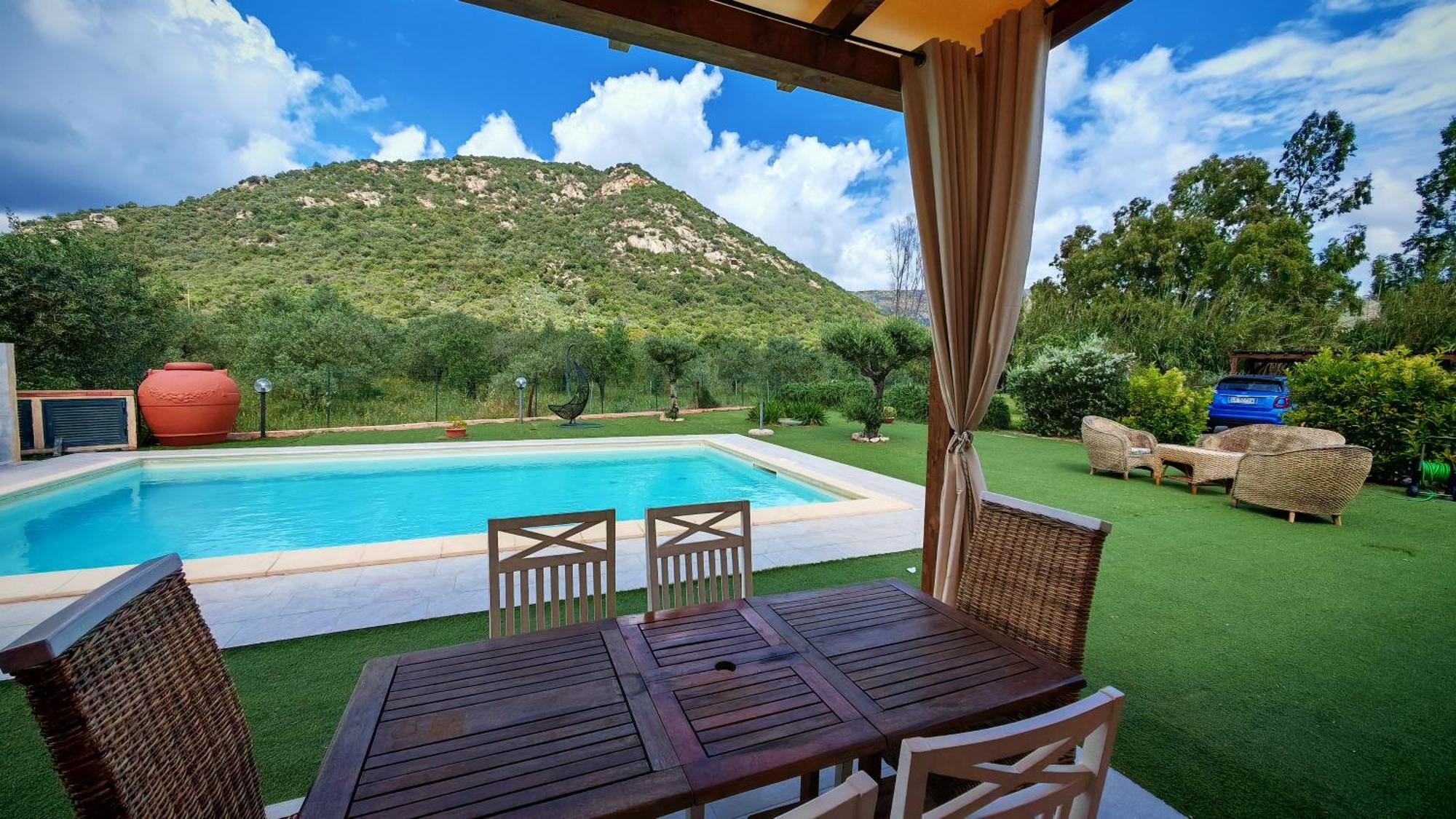 Villa Paola San Teodoro Con Piscina Privata Lu Lioni Dış mekan fotoğraf