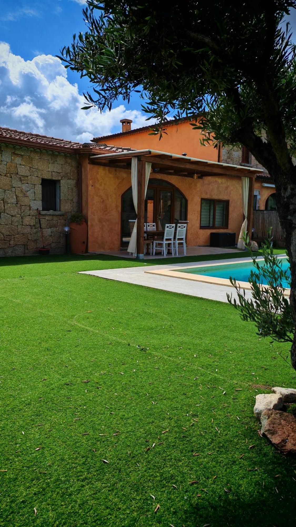 Villa Paola San Teodoro Con Piscina Privata Lu Lioni Dış mekan fotoğraf